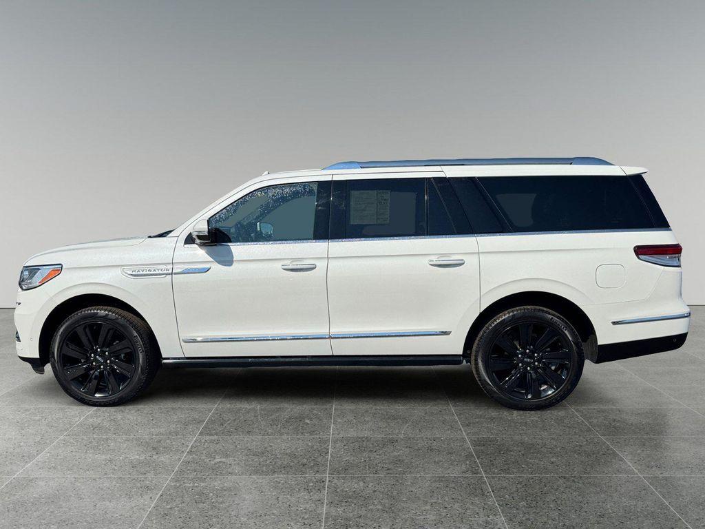 Lincoln Navigator 2024