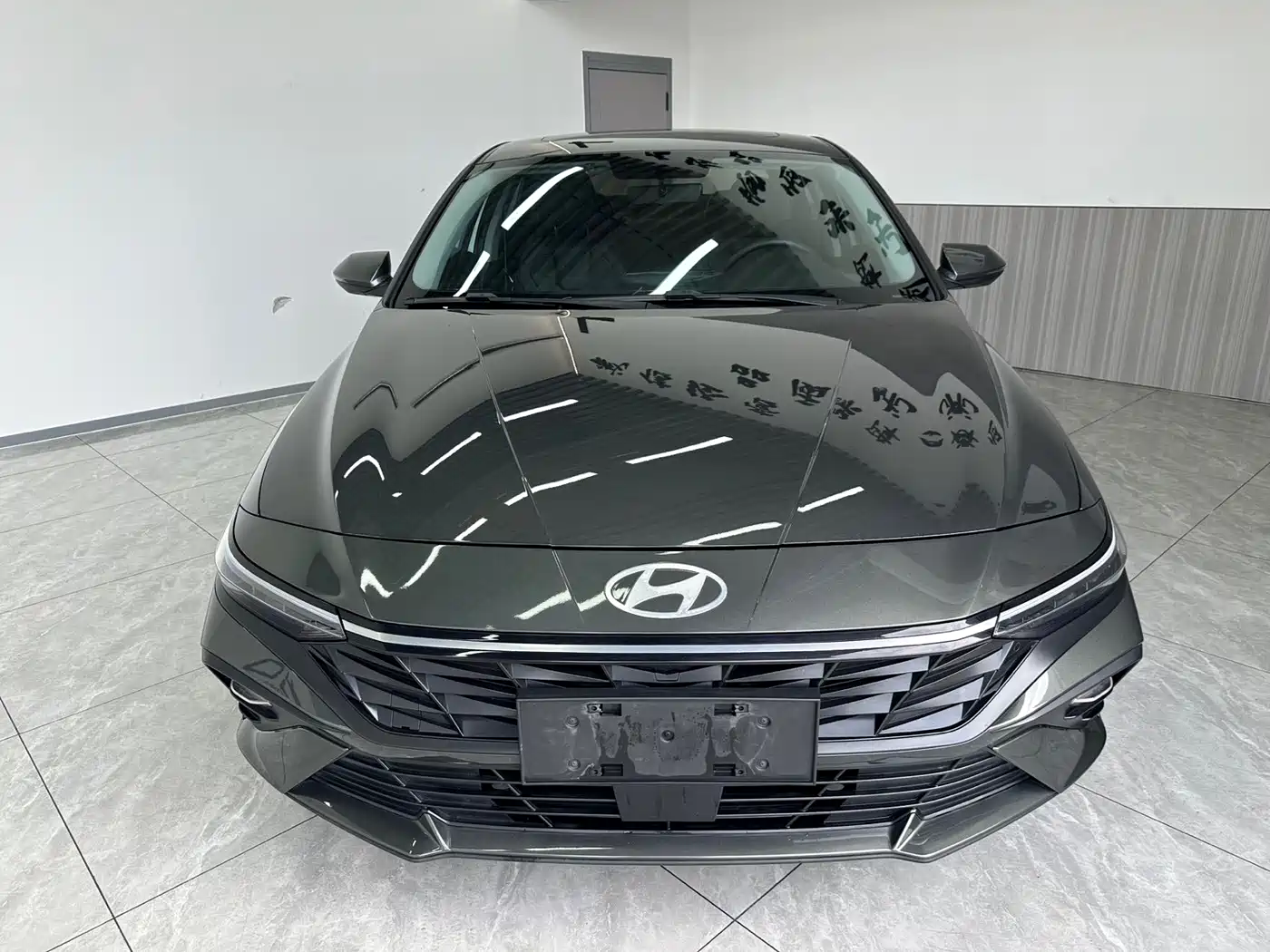 Hyundai Elantra 2024