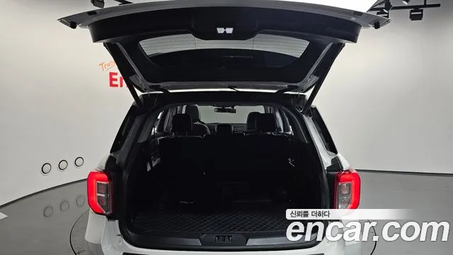 Ford Explorer 2021