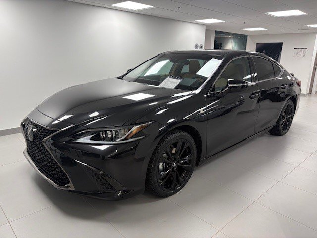 Lexus ES 2025
