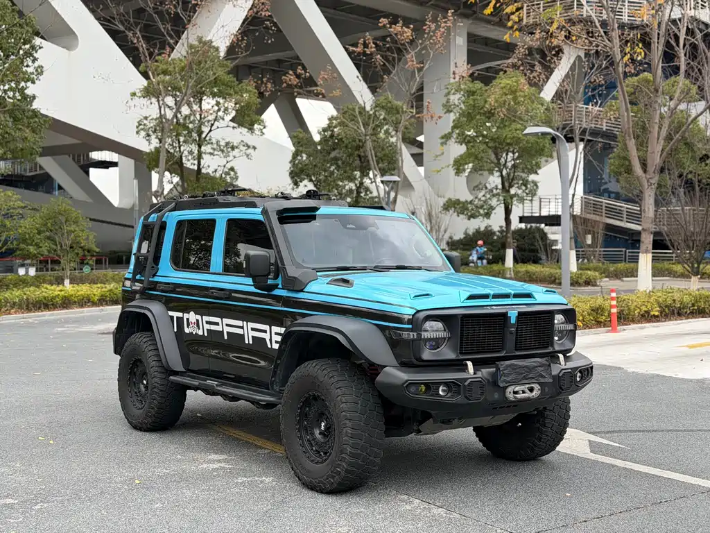 Tank 300 2023