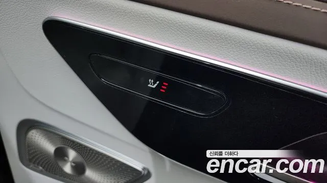 Mercedes-Benz EQE 2023