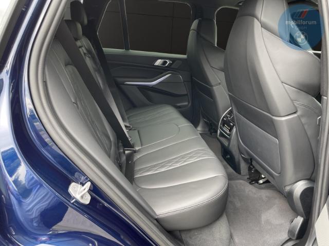 BMW X5 2023