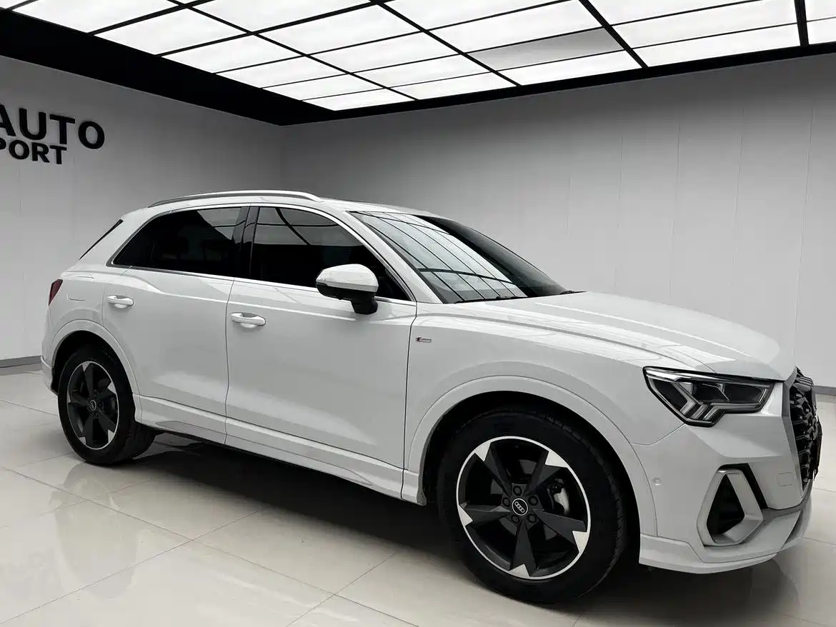Audi Q3 2022