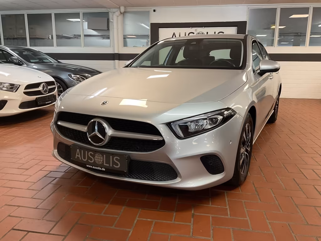Mercedes-Benz A 180 2022