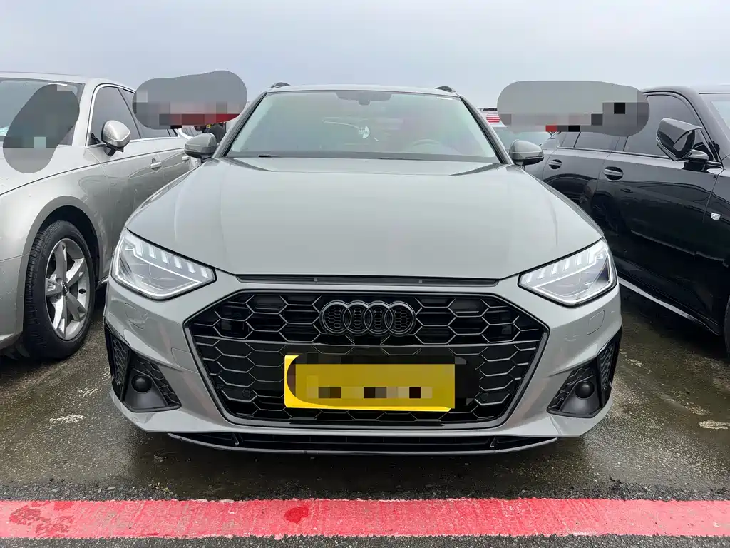 Audi A4 2021