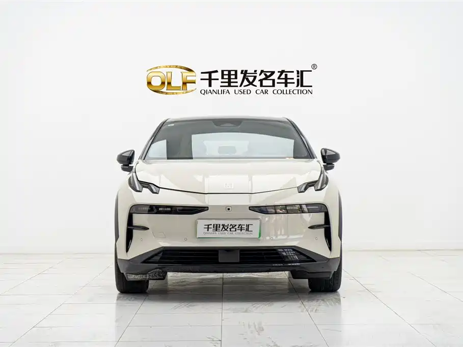 Zeekr X 2025