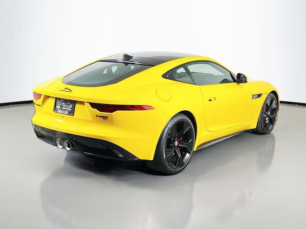 Jaguar F-Type 2021