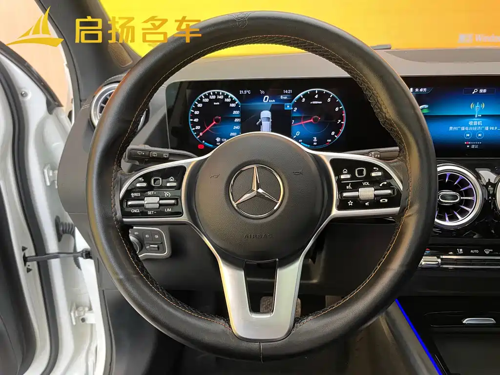 Mercedes-Benz GLA 2021