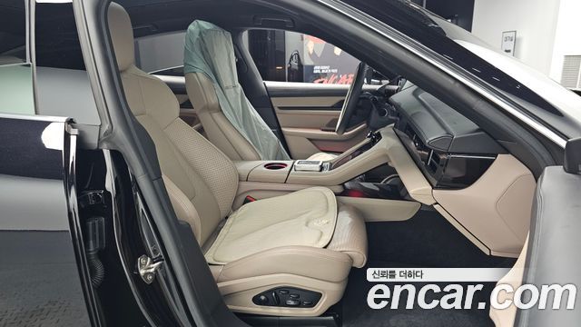 Porsche Taycan 2021