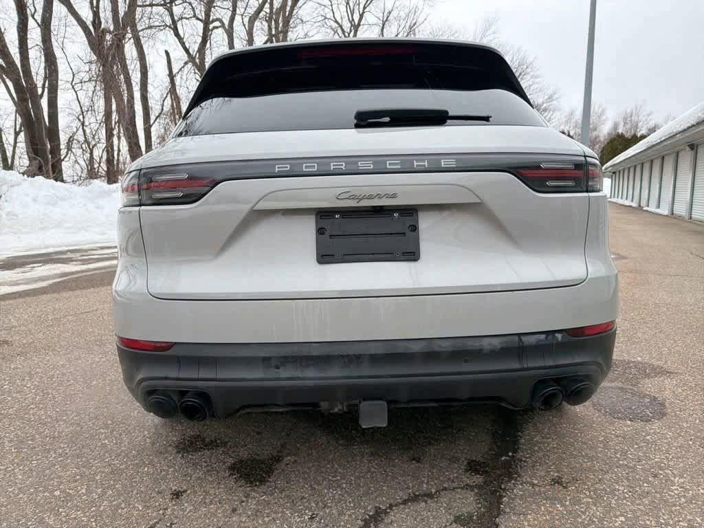 Porsche Cayenne 2022