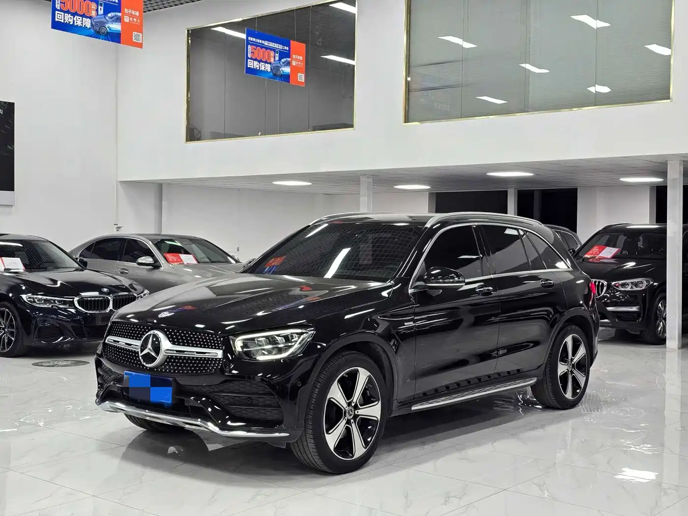 Mercedes-Benz GLC 2023