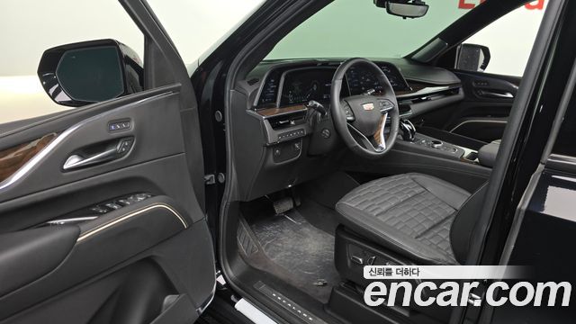 Cadillac Escalade 2024