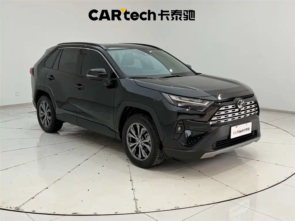 Toyota RAV4 2024