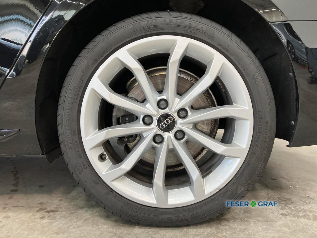 Audi A4 2023