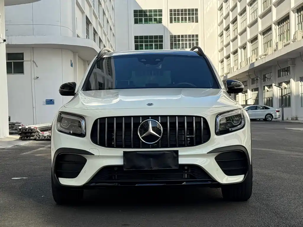 Mercedes-Benz GLB AMG 2023