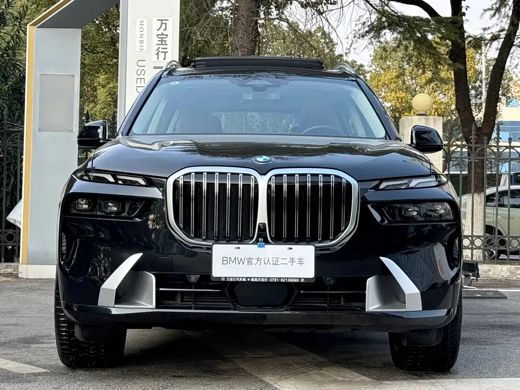 BMW X7 2024
