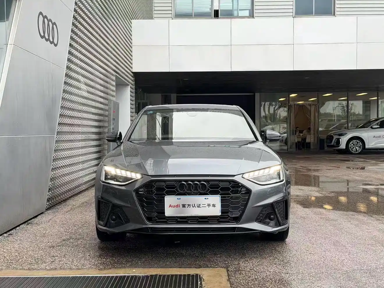 Audi A4 2023