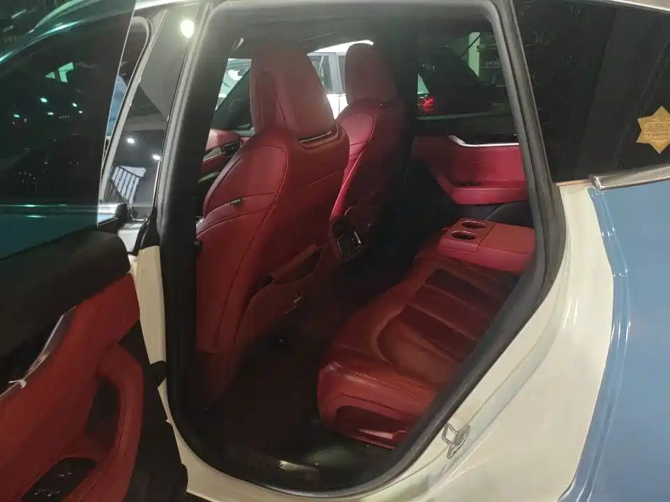 Maserati Levante 2022