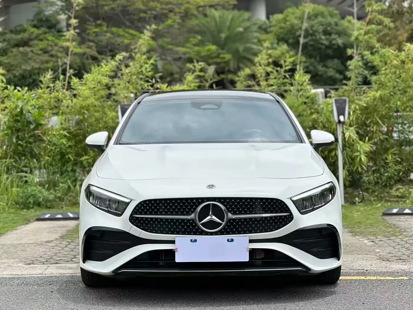 Mercedes-Benz A-Класс 2024