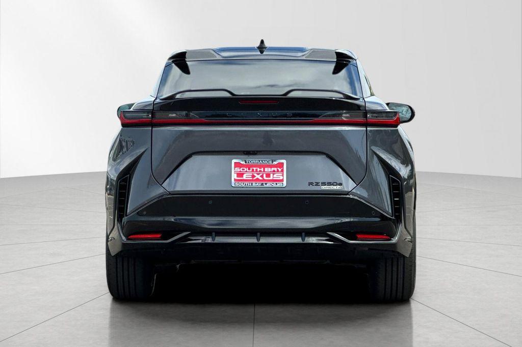 Lexus RZ 2026