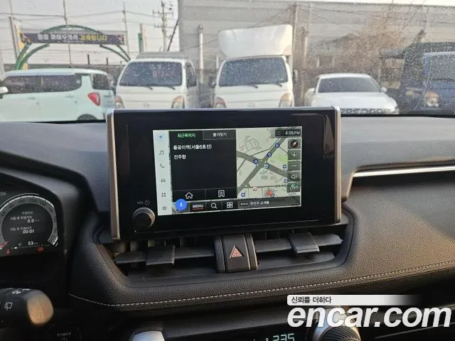 Toyota RAV4 2024
