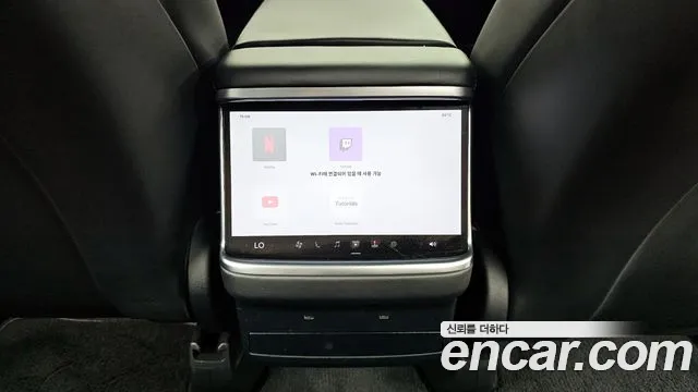 Tesla Model X 2023