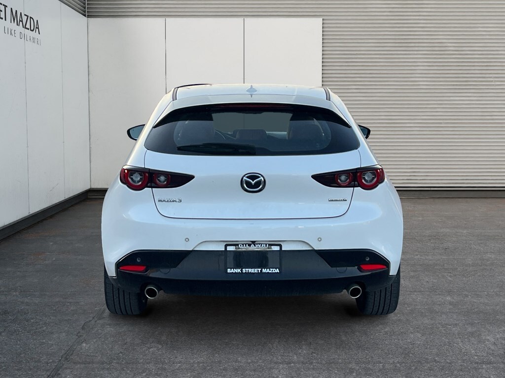 Mazda 3 2023