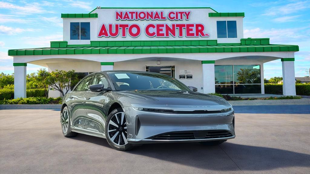 Lucid Air 2024