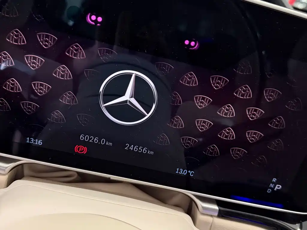 Mercedes-Benz Maybach S-Класс 2022