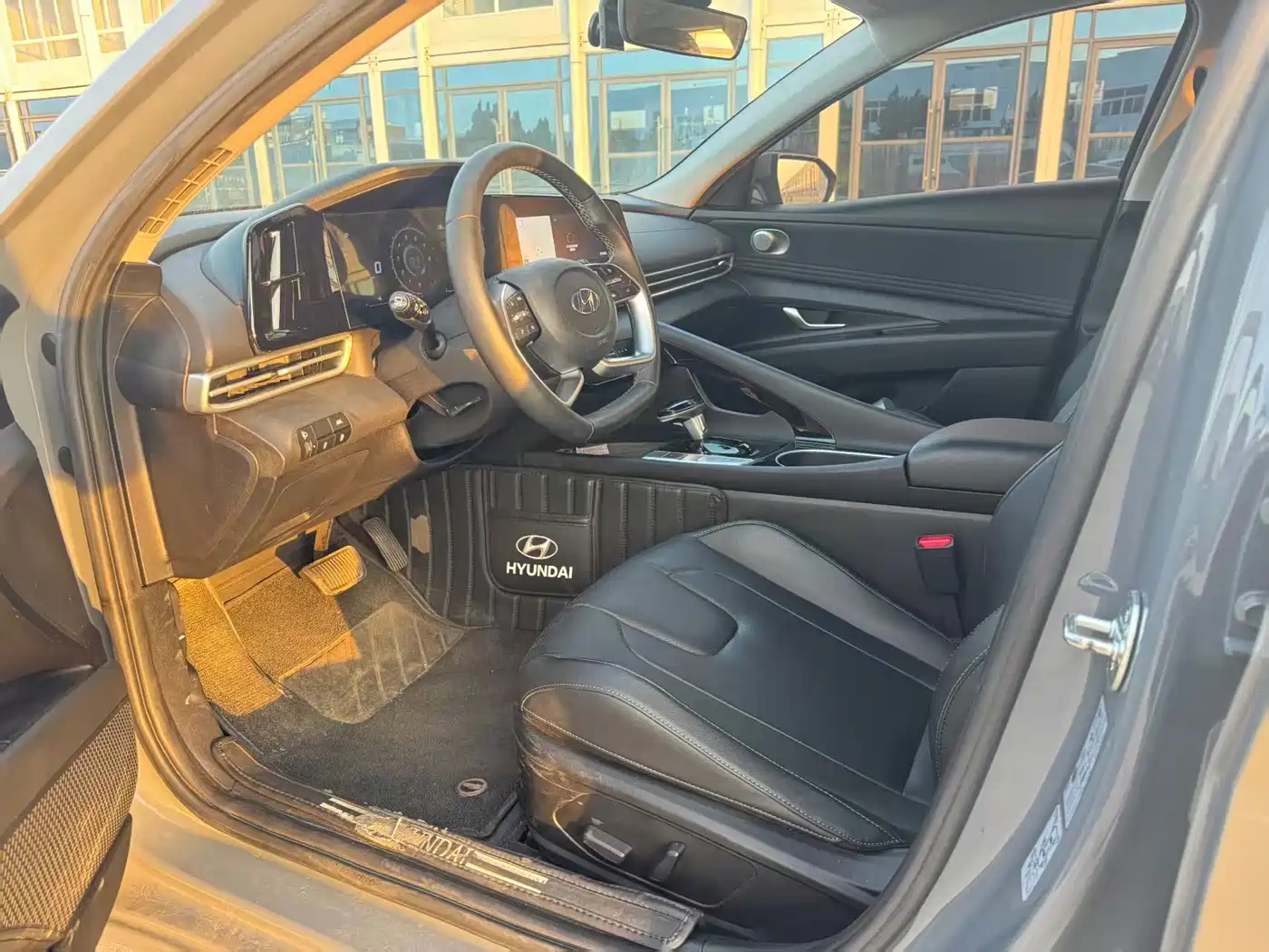 Hyundai Elantra 2022