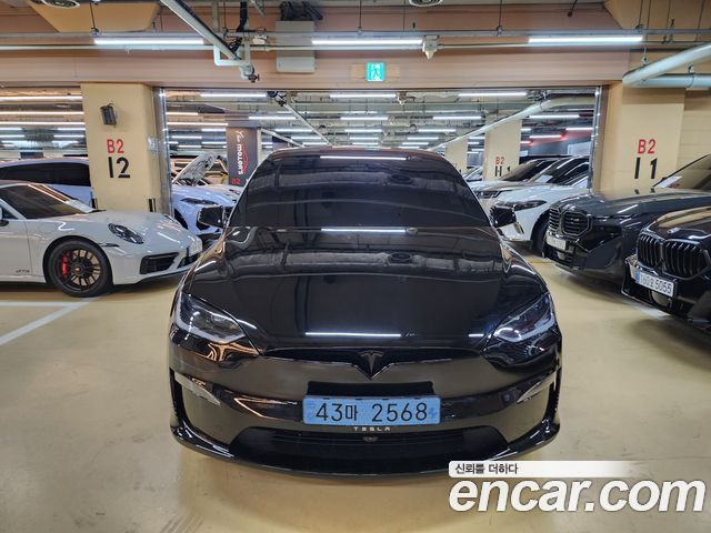Tesla Model X 2026
