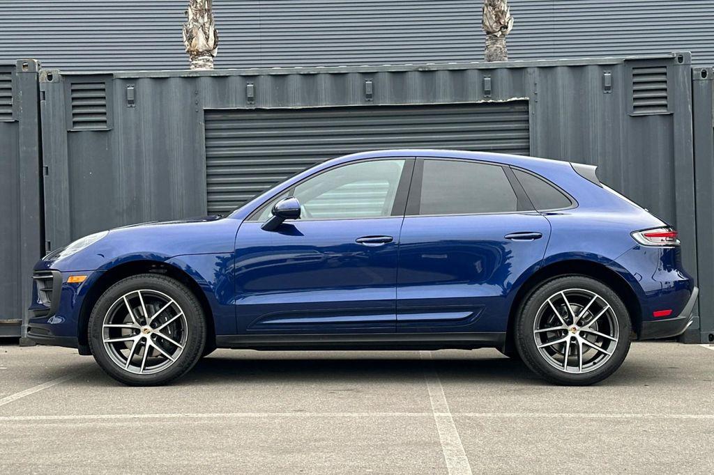 Porsche Macan 2024