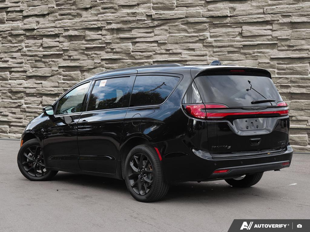 Chrysler Pacifica 2024