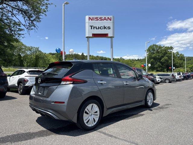 Nissan Leaf 2025