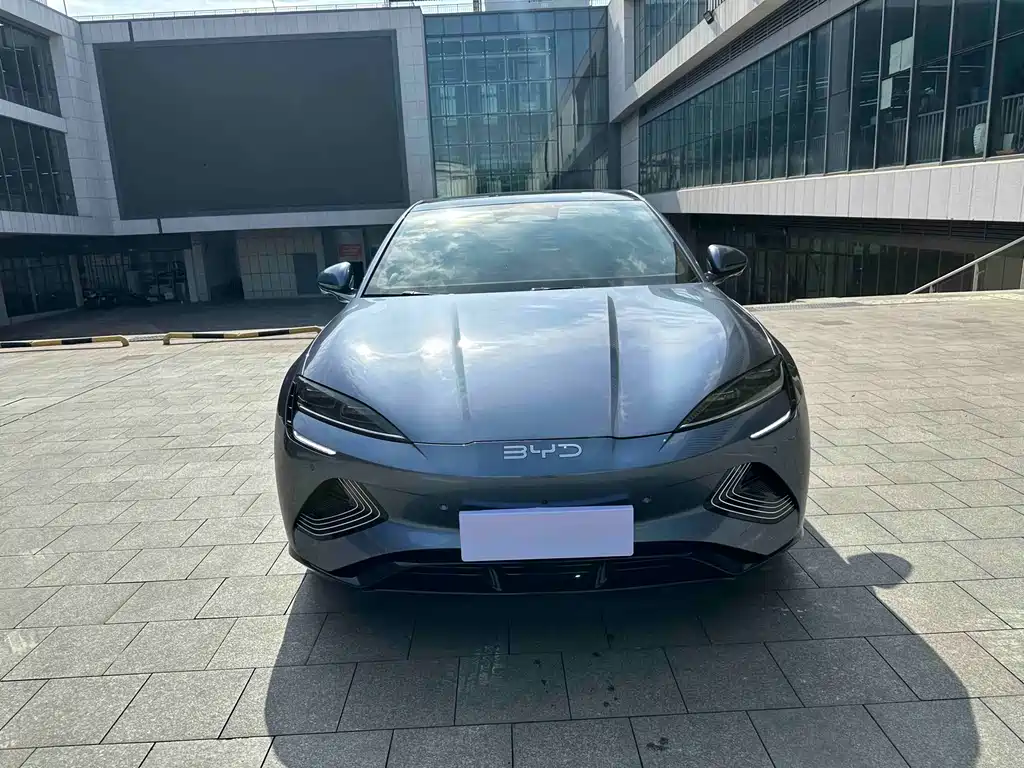 BYD Seal 2025