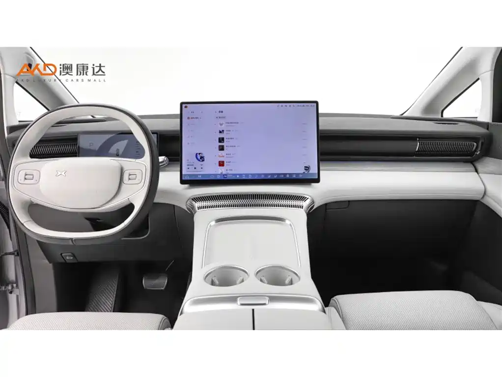 Xpeng X9 2024