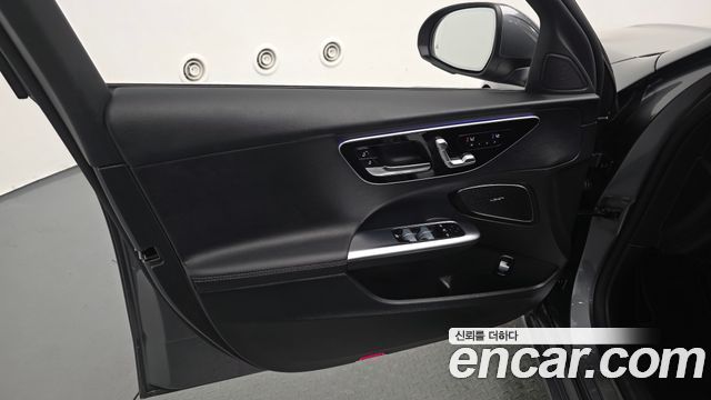 Mercedes-Benz C-Класс 2023