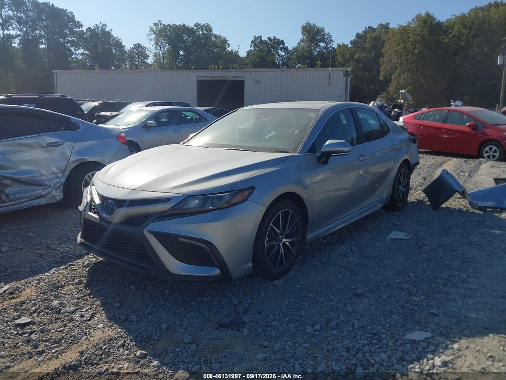 Toyota Camry 2024