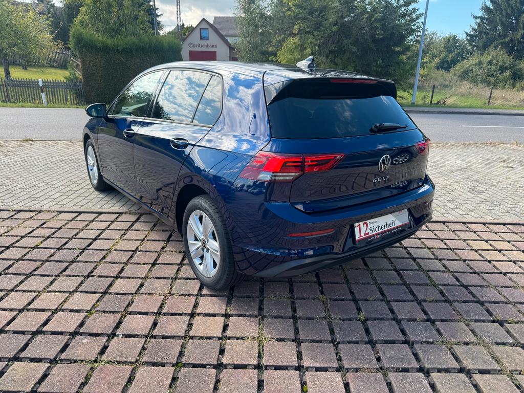Volkswagen Golf 2022