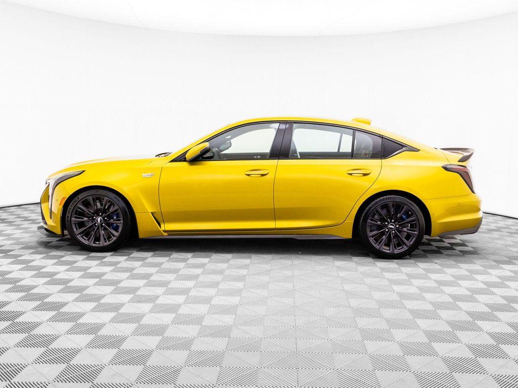 Cadillac CT5-V 2025