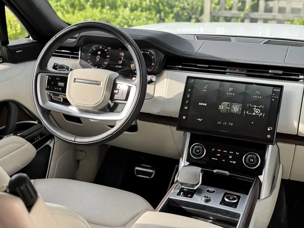 Land Rover Range Rover 2023