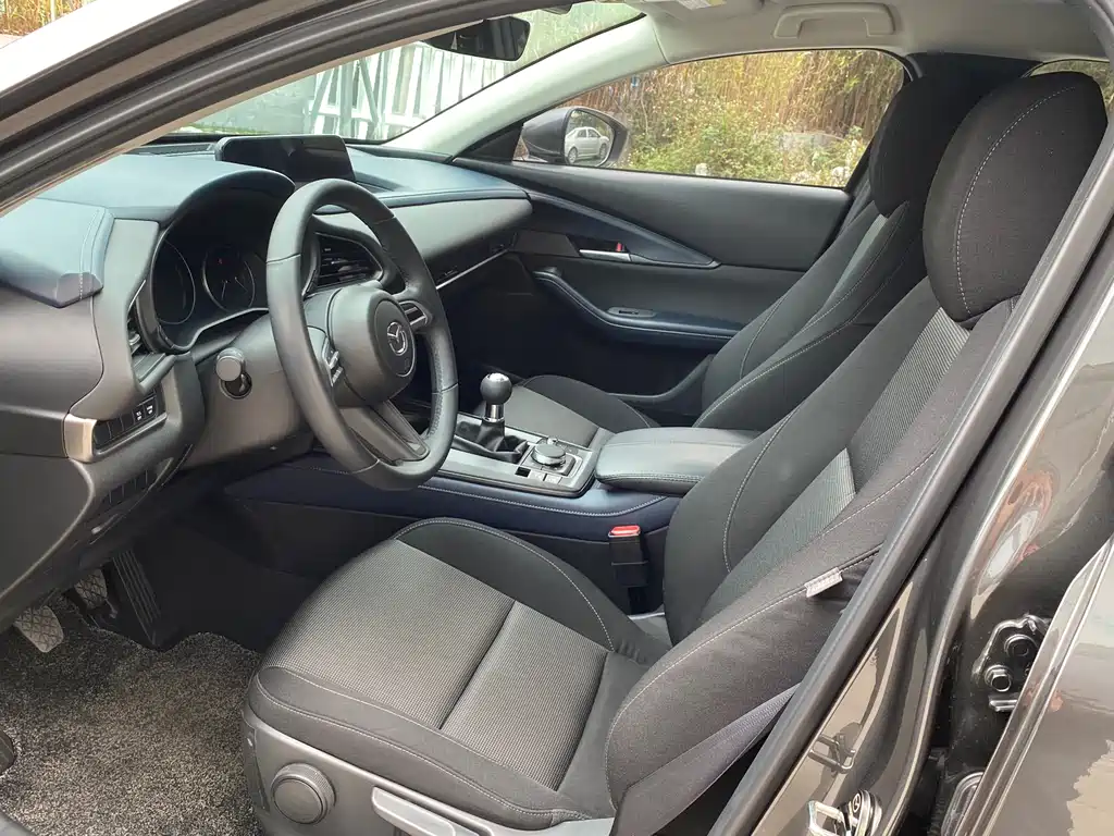 Mazda CX-30 2024