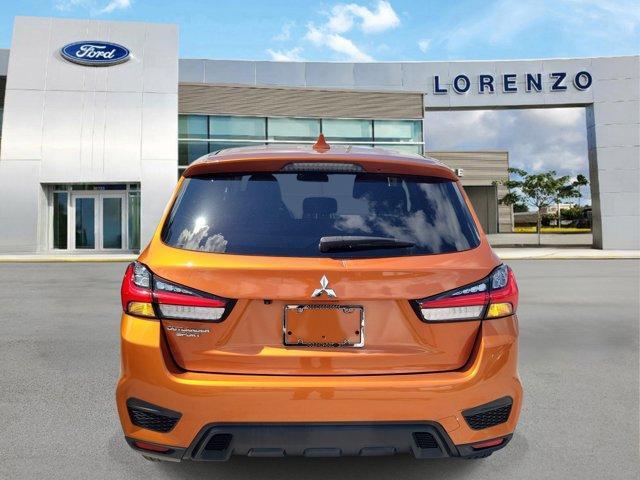 Mitsubishi Outlander Sport 2024