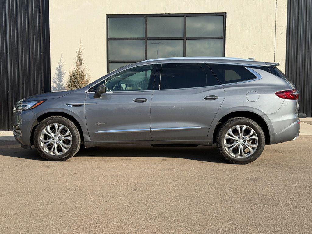 Buick Enclave 2021