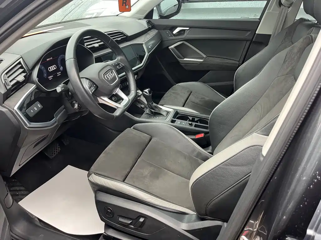 Audi Q3 2021