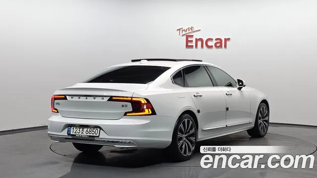 Volvo S90 2021