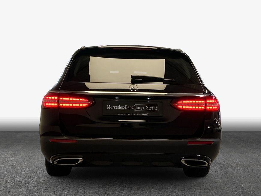 Mercedes-Benz E 220 2023