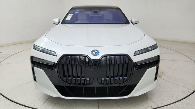 BMW i7 2023