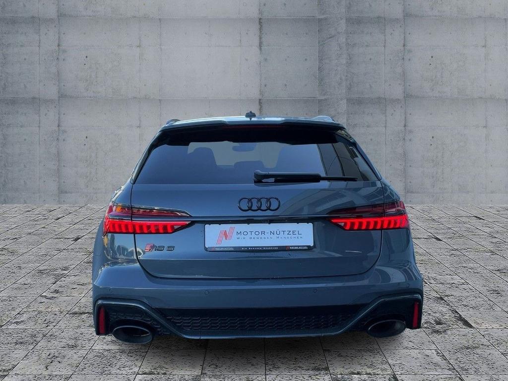 Audi RS6 2022